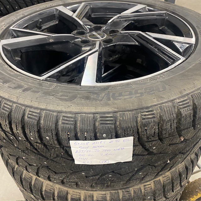 5x10820käytnastasetti2